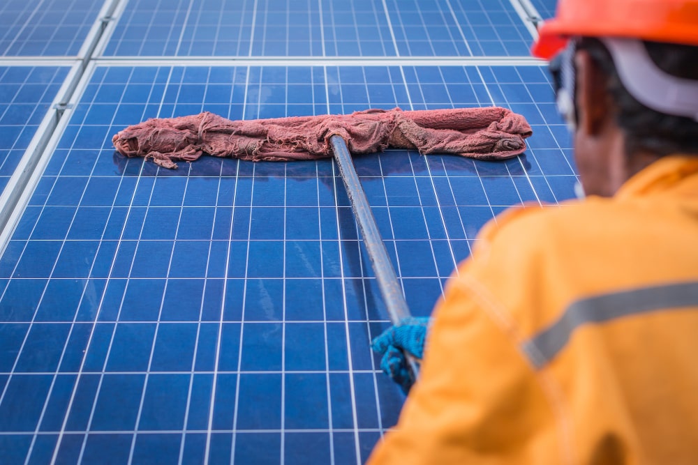 placas solares limpieza
