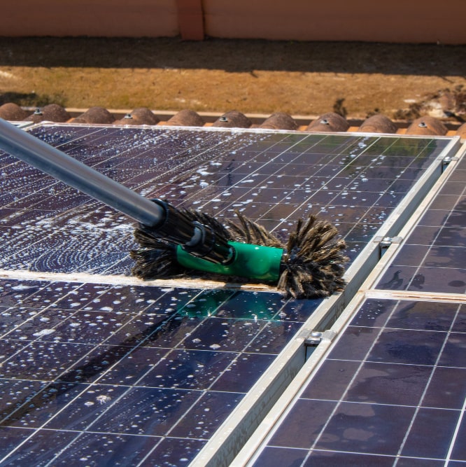 limpieza de placas solares
